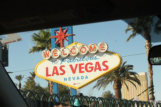 640px-Welcome_To_Fabulous_Las_Vegas_Sign